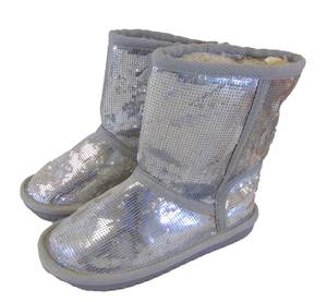 lot 96 image: The Childrens Place CUTE Silver Sequin Insulated Girls Boots Size 11