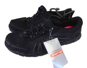 lot 98 image: Pair of Womens Black Danskin Now Athletic Shoes Sz 7.5