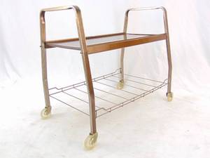lot 128 image: Vintage Metal Rolling TV Cart
