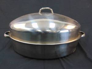 lot 222 image: RSVP Endurance 18-8 Stainless Steel Roasting Pot - Like New - Hello Thanksgiving