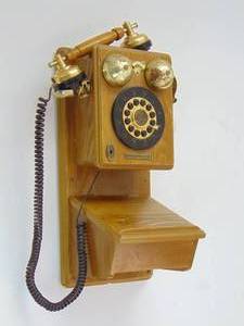 lot 238 image: Grosley 1999 Dial Phone