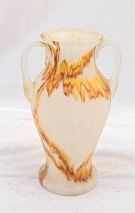 lot 253 image: Stunning Glass Vase with Marbled Effect
