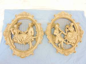 lot 290 image: Pair of British Style Wall Decor