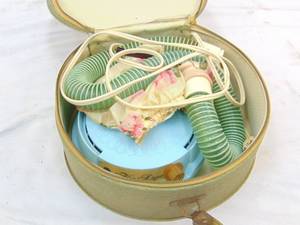 lot 293 image: Vintage SEARS Hairdryer in Box