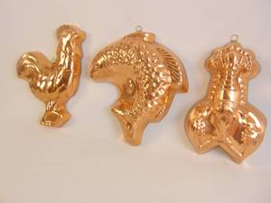 lot 363 image: Lot of 3 Vintage Mid Century Kitsch Copper Wall Decor by TARGUS - made in Portugal - Fish, Rooster, Lobster