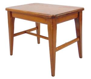 lot 350 image: Vintage MCM Wood Side Table