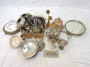 lot 605 image: Miscellaneous Lot of Items