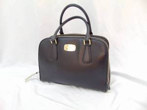 lot 709 image: AUTHENTIC MICHAEL KORS Black Satchel Handbag Consignment Collection