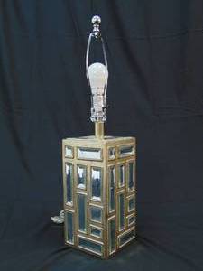 lot 811 image: Mirrored Table Lamp