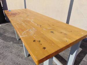 lot 850 image: Maple Wood Workbench 72 L