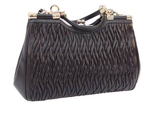 lot 713 image: AUTHENTIC COACH Maddison Carrie Shoulder Bag in Gathered Twist Leather  Consignment Collection