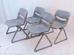 lot 927 image: Set of 4 Dorsal Chairs by Giancarlo Piretti & Emilio Ambasz -  Triangular Legs