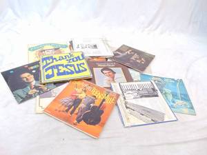 lot 929 image: Lot of Vintage Records