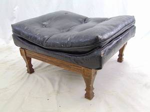 lot 64 image: Vintage Mid Century Stool - Footrest with Black Vinyl Tufted Top and Wooden Legs