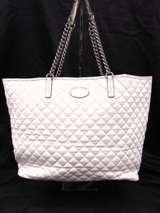 lot 370 image: COACH White Leather Handbag - Damage on Straps
