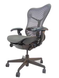 lot 389 image: Authentic Herman Miller Mirra Office Chair