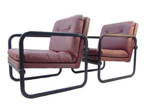 lot 8 image: Pair of Raspberry Vinyl & Black Metal Sculptural Chairs