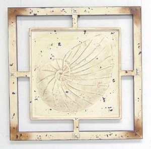 lot 154 image: Metal Patio Wall Art - Seashell