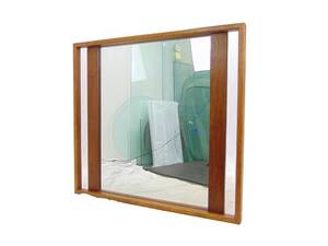 lot 20 image: Wood Minimalistic Mid Century Vintage Mirro