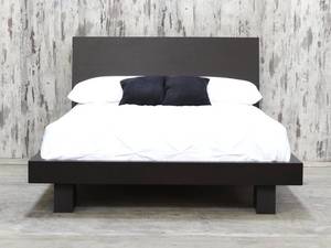 lot 103 image: Emory Platform Queen Bed in Ebony  MSRP $554.99