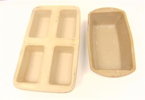 lot 91 image: The Pampered Chef Cooking Stoneware