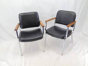 lot 28 image: Pair of Vintage Mid Century Black Vinyl & Chrome Chairs with Wood Arms