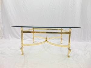 lot 31 image: Solid Brass & Glass Coffee Table