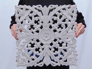 lot 209 image: White Wall Decor