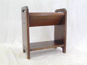 lot 59 image: Small Two Tier Wood Shelf