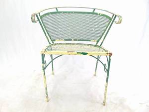 lot 136 image: Vintage Mid Century Metal Patio Chair