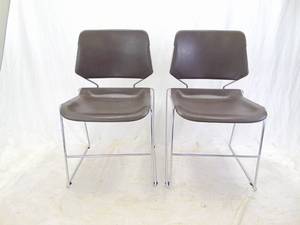 lot 140 image: Pair of Commercial Chairs by Matrix
