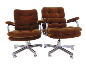 lot 12 image: Pair of Vintage Mid Century Swivel Brown Velvet Tufted Chairs with Chrome Base WOW