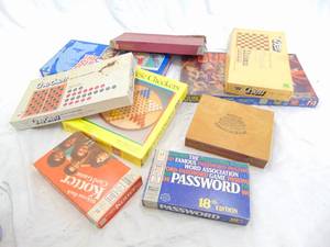 lot 161 image: Vintage Lot of Games