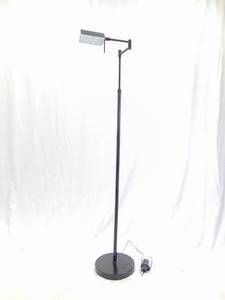 lot 149 image: Modern Black Floor Lamp - Working - Adjustable