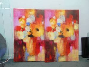 lot 500 image: Pair of Prints on Canvas - Wall Decor