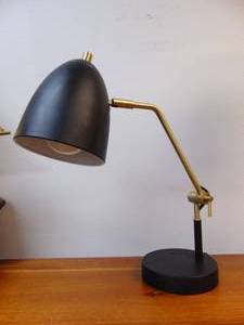 lot 334 image: Adjustable Black & Brushed Brass Desk Lamp - Working - Showroom