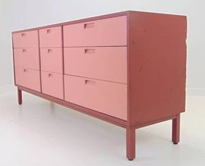 lot 81 image: Vintage Mid Century Dresser