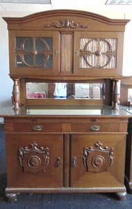lot 403 image: Antique German 1800s Hutch