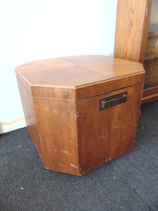 lot 409 image: Vintage Mid Century Octagonal Side Table with Cabinet Doors