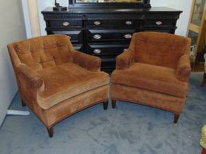lot 272 image: DREXEL Pair of Vintage Chestnut Velvet Chairs - SHOWROOM