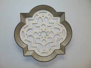 lot 74 image: Wall Decor 33 X 33