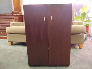 lot 69 image: Wood Cabinet