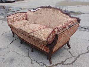 lot 530 image: Antique Sofa  Loveseat - Needs Repair - Project