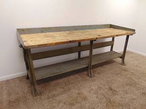 lot 278 image: LARGE Vintage Rustic Butcher Block Workbench with Steel Base 96 L