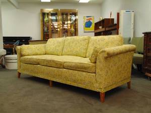 lot 274 image: ETHAN ALLEN Traditional Classics Vintage Yellow Sofa - SHOWROOM