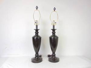 lot 127 image: Pair of Table Lamps by Home Interiors - Working