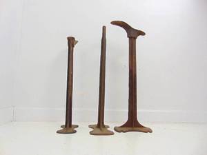 lot 460 image: Lot of Cast Iron Vintage Cobblers Shoe Repair stands