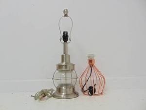 lot 463 image: Lantern Style Lamp and Hanging Light