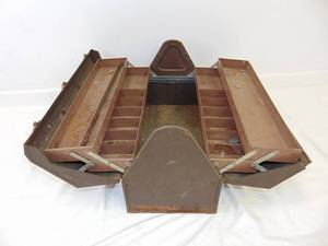 lot 471 image: Kennedy 1022 Tool Box Cantilever Carry Along Industrial Technician Machinist