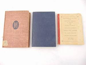 lot 279 image: Lot of 3 Vintage Books